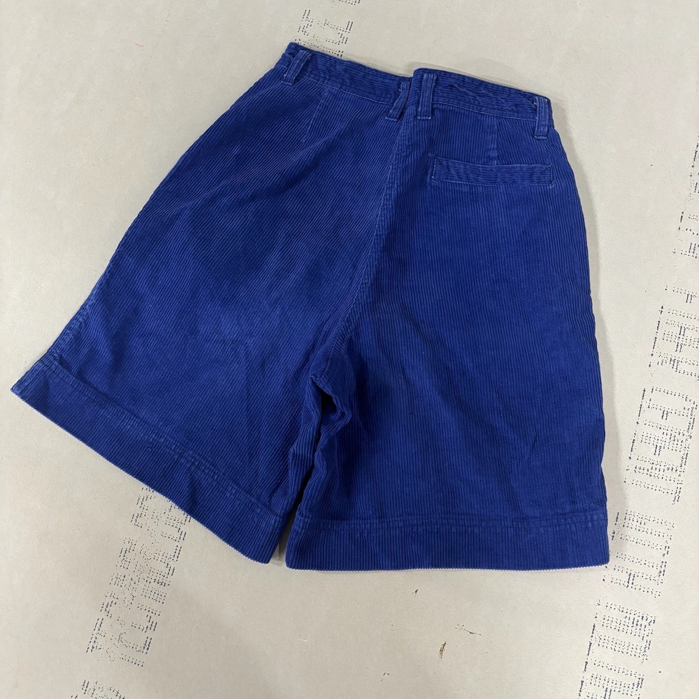 Vintage 90s Accordeon Corduroy Shorts